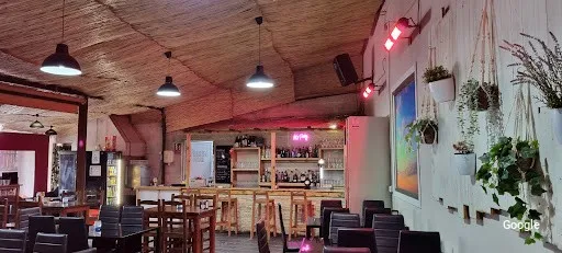 Americana CERVECERIA PARRILLADA DISCO PUB RUXE RUXE