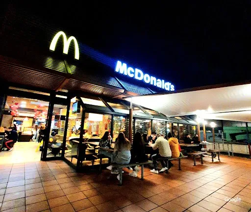 Menjar ràpid McDonald's - Mislata