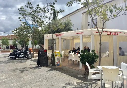 Other Spanish cuisines Burguer-Cafeteria La ISLA