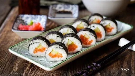 Vegetariana Nomi Sushi