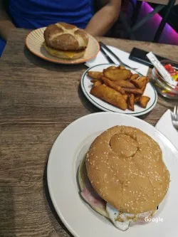 Comida rápida Burguer Ottawa Pub
