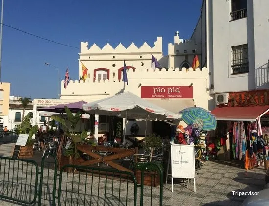 Mediterranean Pio Pio Cerveceria-Restaurante