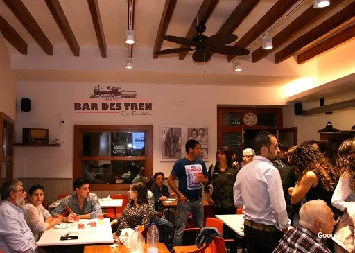 Mediterranean Bar des Tren