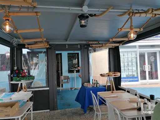 Barazki Jana Restaurant Embarcadero Beach
