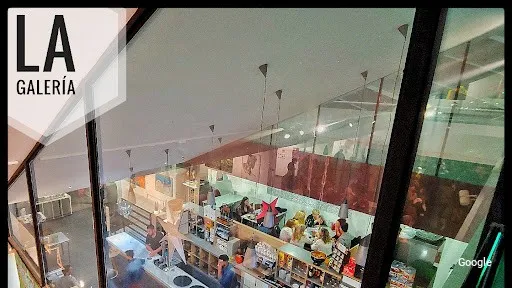 Vegetariana La Galeria Coffee Bar