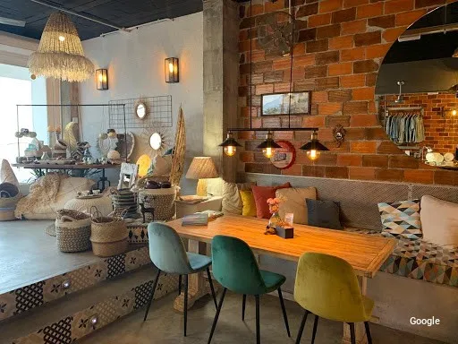 Vegetariana Quinoa Brunch & Boutique