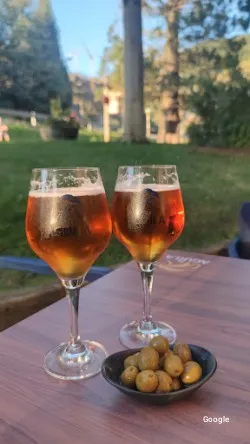 Vegetariana Sugarbush Restaurant & Drinks