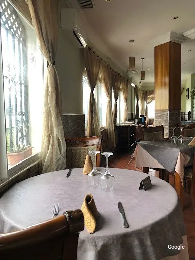 Xinesa Restaurant Asiatico Yuan