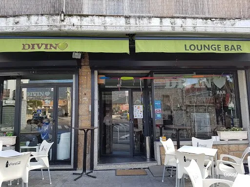 Vegetarian Divino Lounge Bar