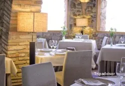 Mediterránea Restaurant Aires