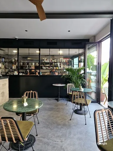 Vegetariana House of Flow