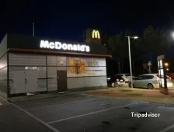 Comida rápida McDonald's - Ciempozuelos
