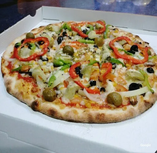 Vegetarian Vera Pizza