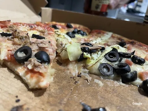 Hamburguesa Pizza street salteras