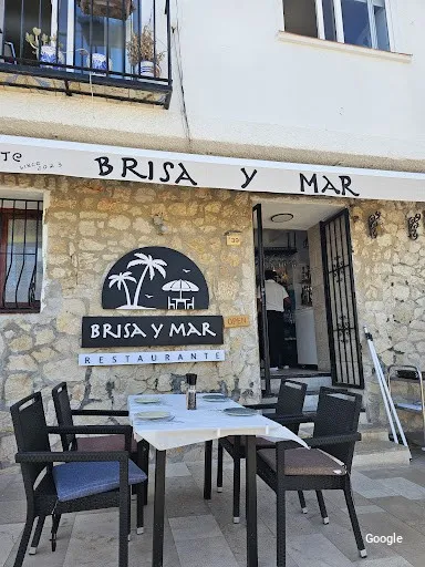 Mediterranean BRISA Y MAR
