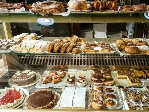 Americana Cupcake Salōn