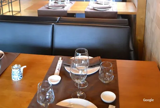 Japonesa Tsukiji sushi bar