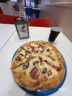 Pasta y Pizzería Domino's Pizza - Sinforiano Madroñero
