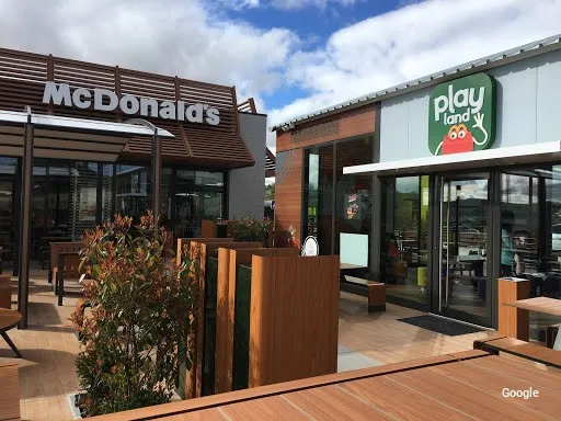 Fast food McDonald's - Valle Egües