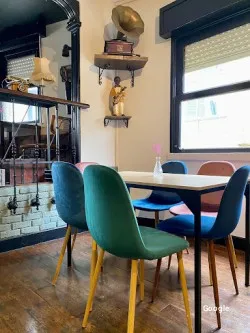 Otras cocinas españolas Taperia Metropol