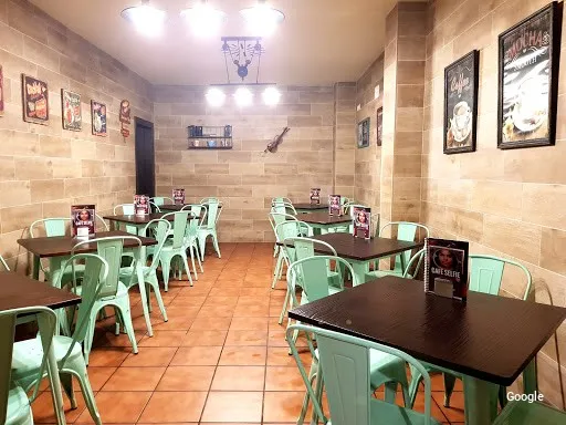 Beste Kokapenak Nazioartekoak BUEN ROLLITO Café Bar