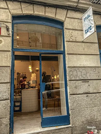Vegetariana Etual Café