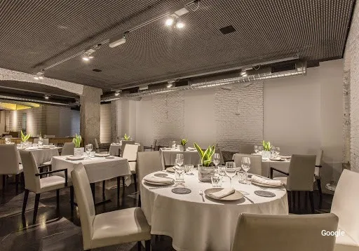 Otras cocinas españolas Restaurante Alabaster