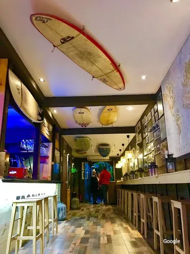 Vegetariana Tropical Surf Bar