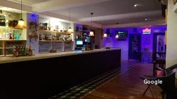 Vegetariana Pub Faroles