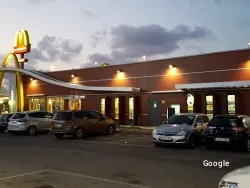 Comida rápida McDonald's - Alfafar