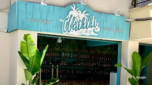 Hamburgueseria Waikiki Cala Montgo