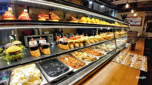 Beste Kokapenak Espainiarra Taberna Saltoki