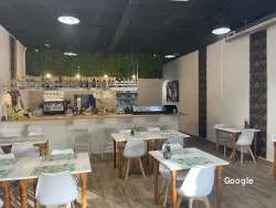 Vegetariana El Escondite Bar