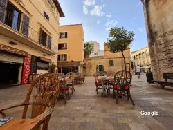 Tapas Entrevins Menjar i Beure