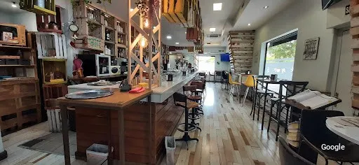 Mediterranean Amares Restaurante