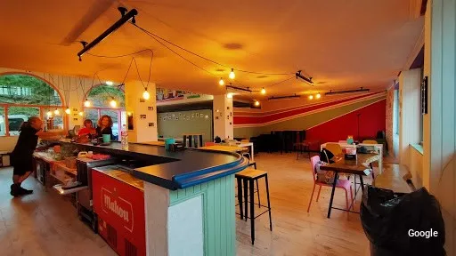 Barazki Jana Bar Las nietucas de Llanín