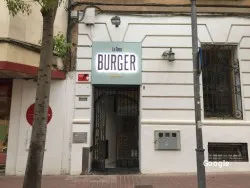 Americana La Teca Burger
