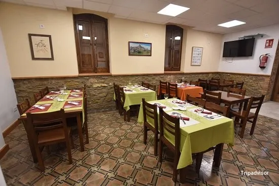Mediterránea Restaurant Lo Poble