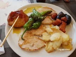 Otras cocinas españolas Cafe Bar la Azahara