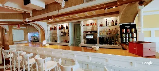 Italian Pizzeria Napoletta
