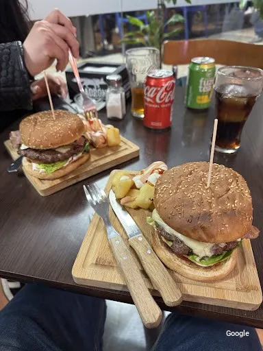 Vegetarian Hamburguesería la Esquineta
