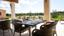 Otras cocinas internacionales Riders Restaurant