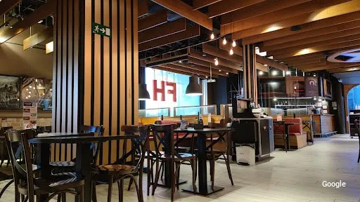 American Foster's Hollywood - Parque Corredor