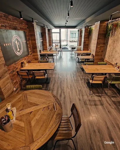 Hamburgheria La Pepita Burger Bar - Carballo