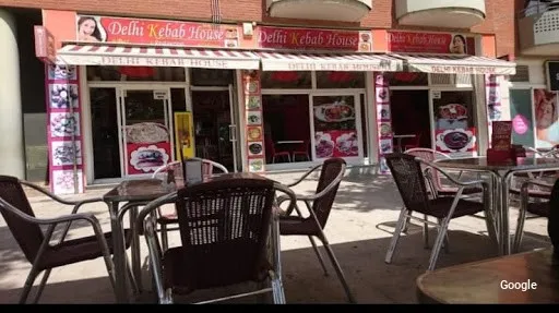 Vegetariana Delhi kebab house