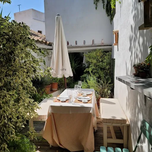 Otras cocinas españolas La Yedra