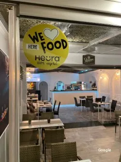Vegetariana Dayla Café Restaurant