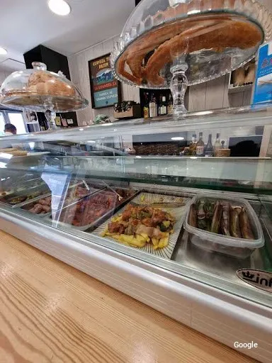 Vegetarian Rooster Café