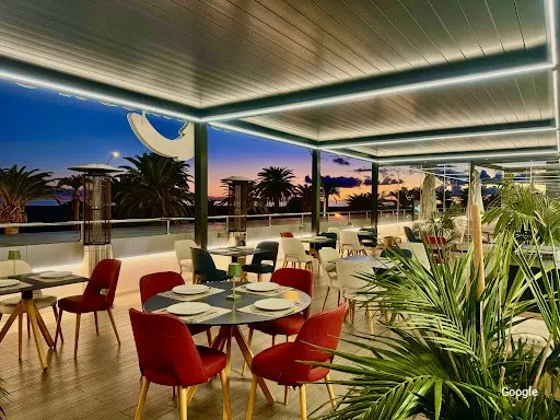 Vegetariana Restaurante Lo Nuestro, paellas y cocina creativa