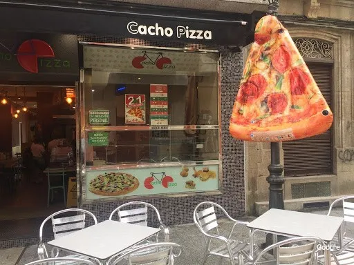 Pasta e Pizzeria Cacho Pizza